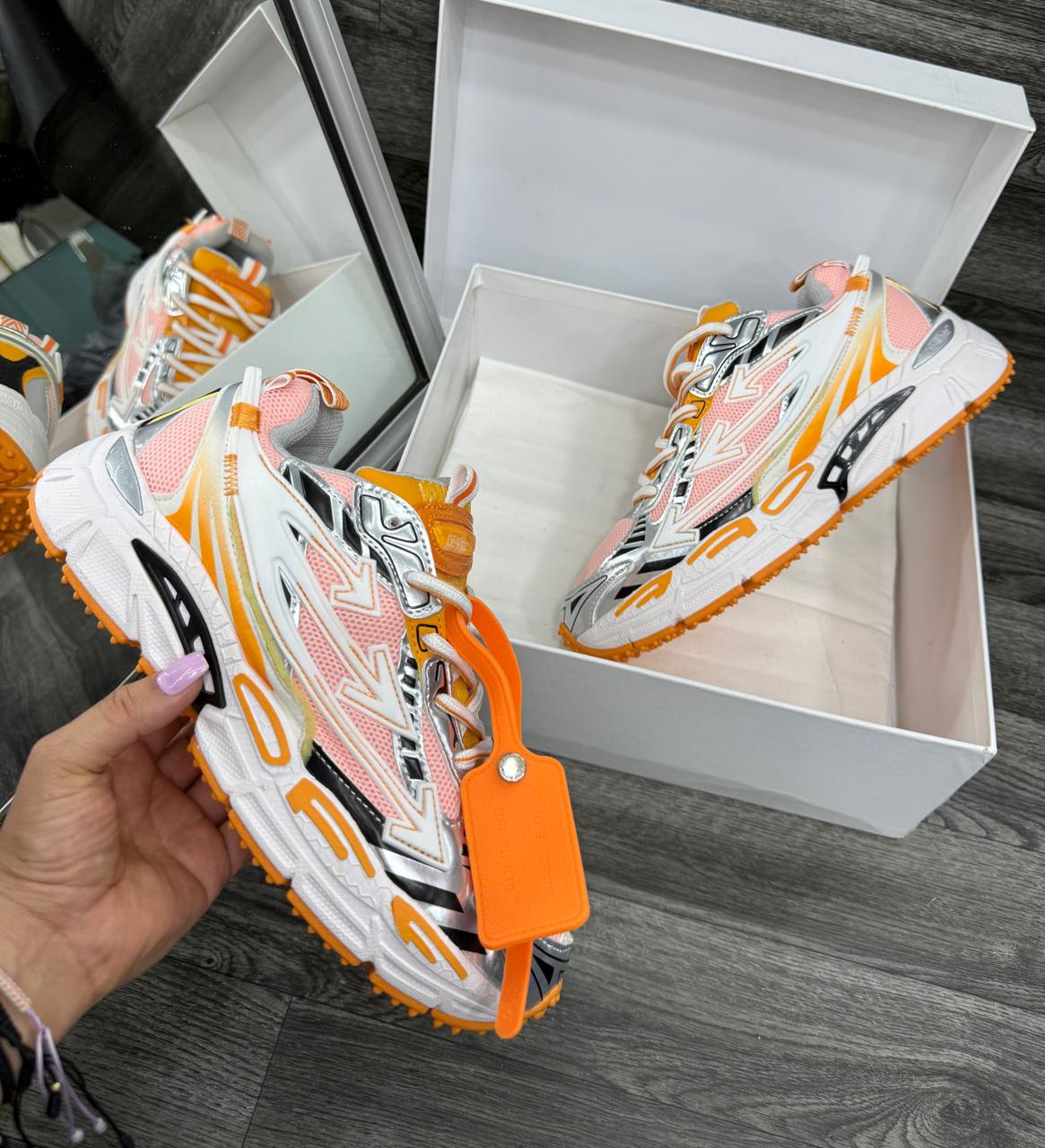 OFF WHITE - CABALLERO